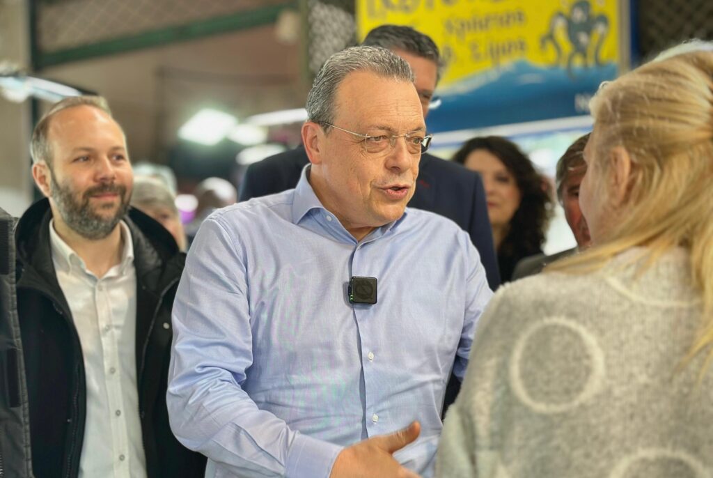 famellos picture varvakeios market