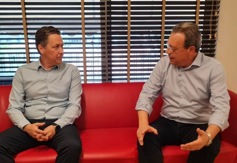 famellos meeting koumoundourou picture