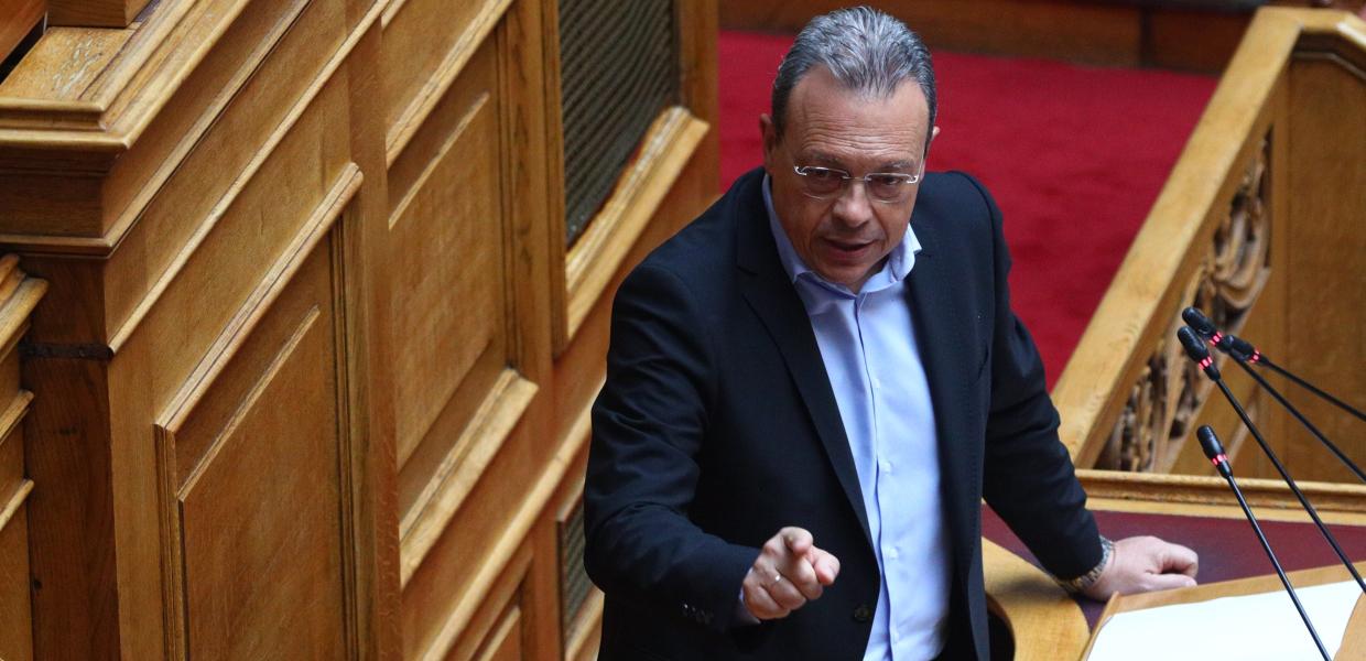 famellos vouli picture