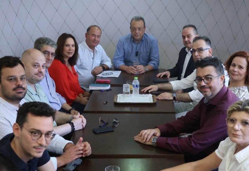 famellos profile picture