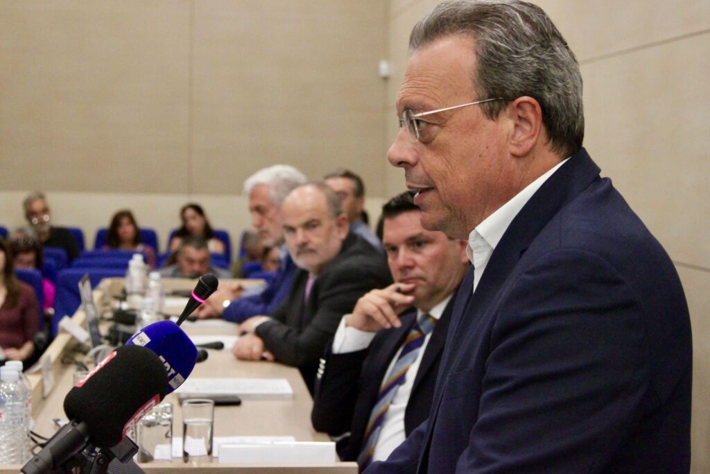 famellos picture speech