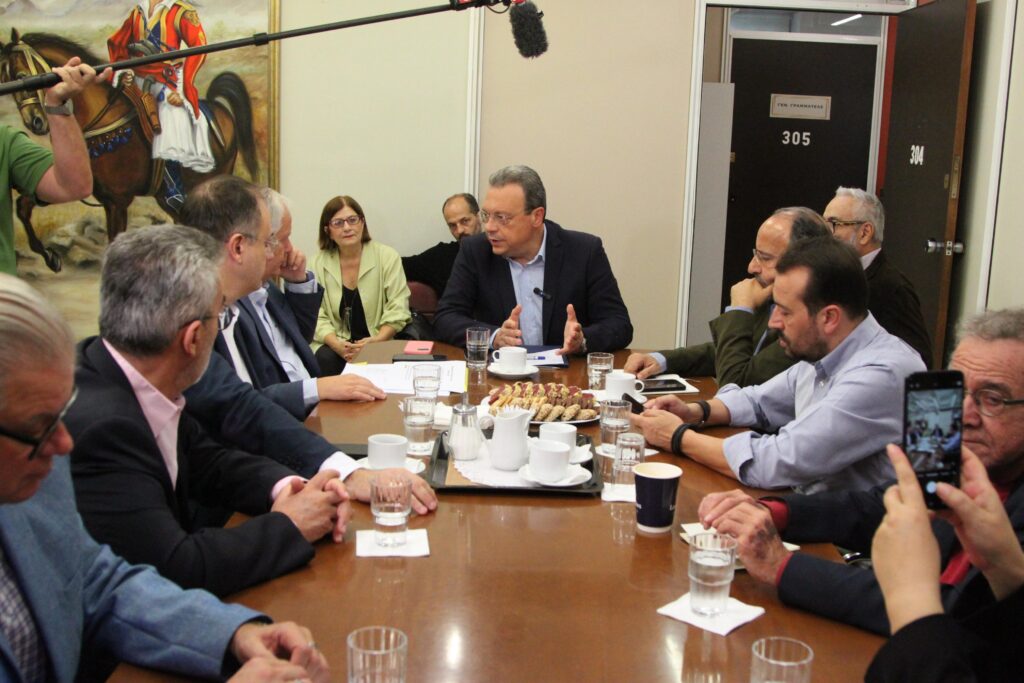 famellos kalithea picture